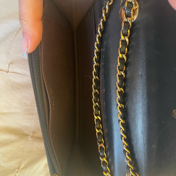 Chanel lamb skin quilted wallet on chain - Picture 5 of 6